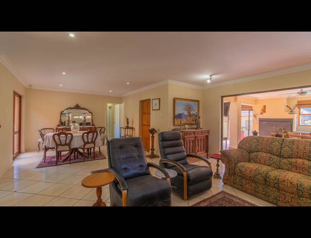 4 BEDROOM HOUSE FOR SALE IN GREENSTONE HILL